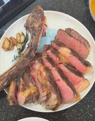 Click to view full screen Australian tomahawk steak, approximately 1.2 kg photo review